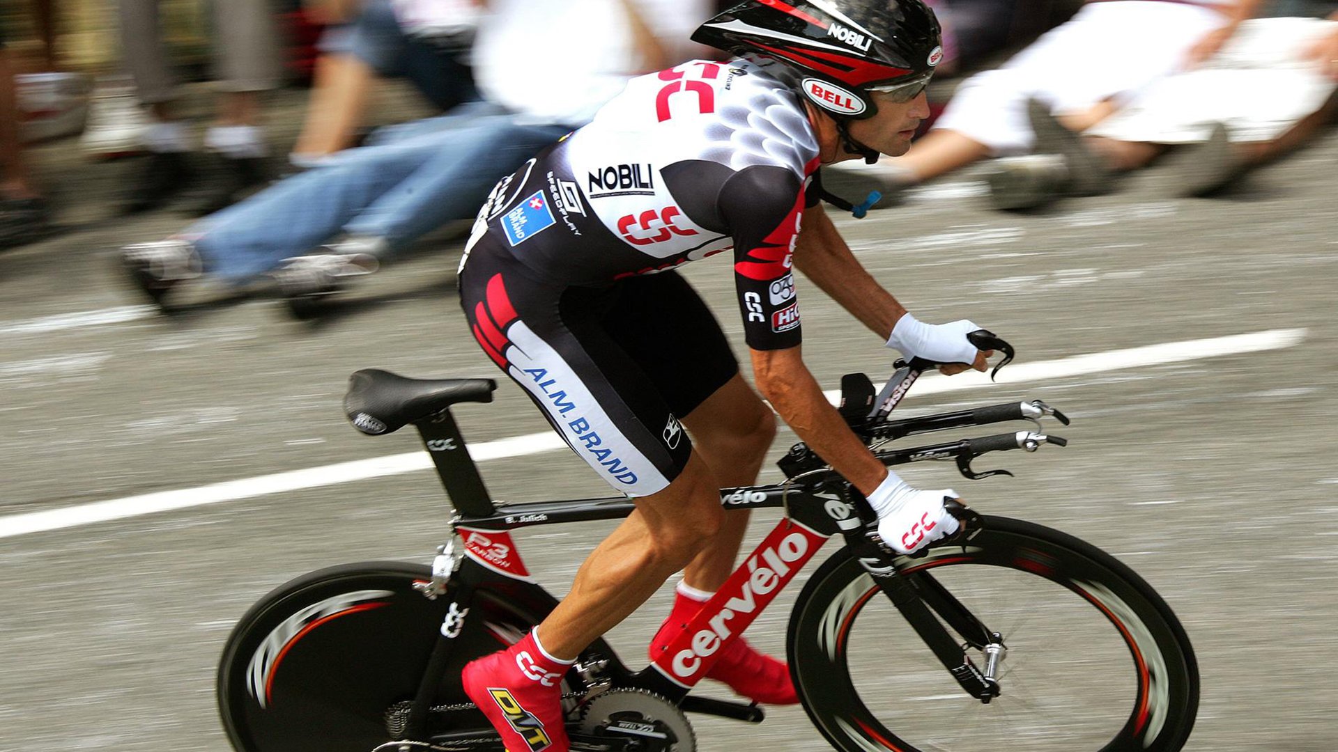 孤胆骑士与王朝壁垒，爱德华兹一剑封喉，斩落北京的不败金身